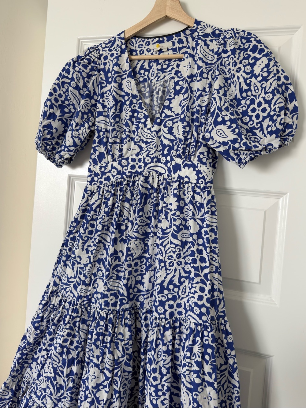 Boden Puff Sleeve Tiered Midi Dress 6 Blue Floral Cotton V Neck - Picture 7 of 11